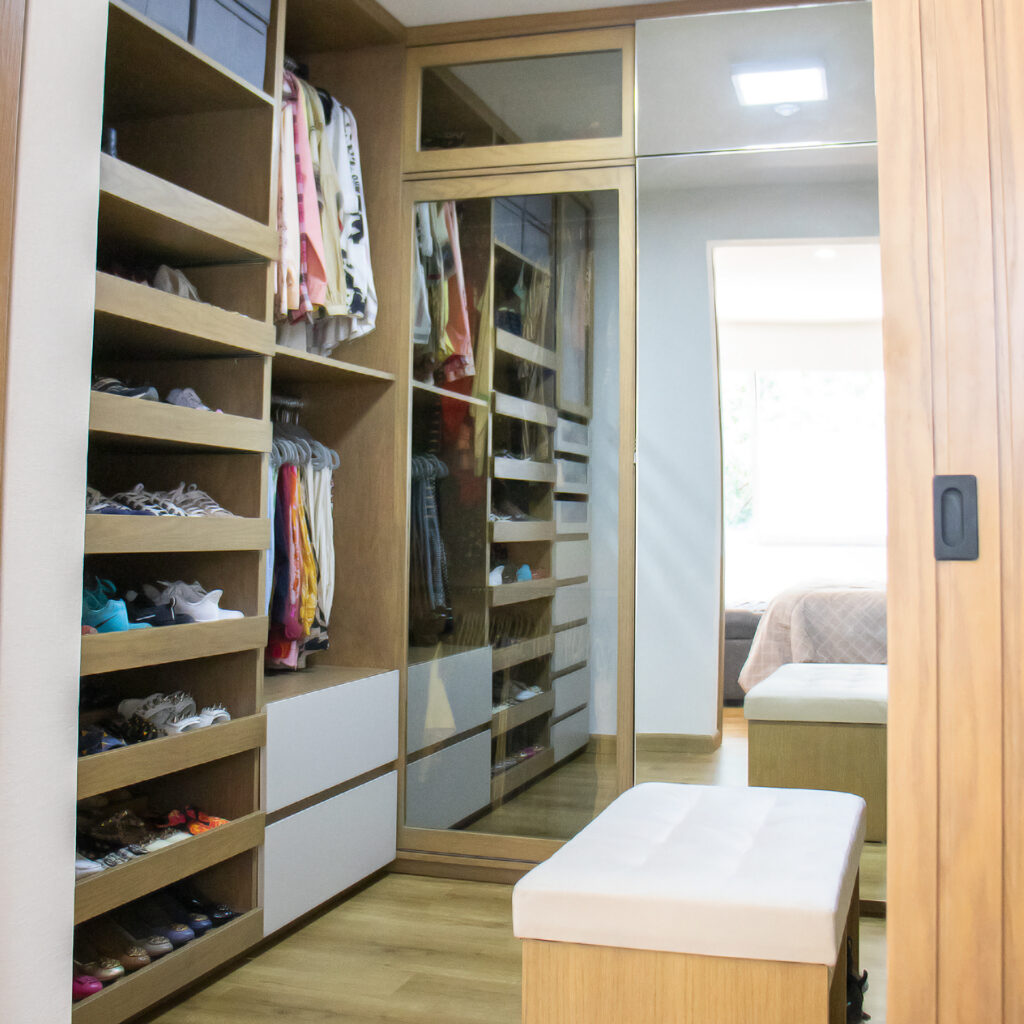 VESTIDOR 1